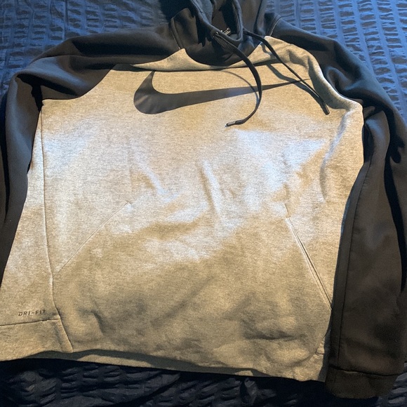 Mens Nike Dri-Fit Hoodie Size M - Picture 3 of 4